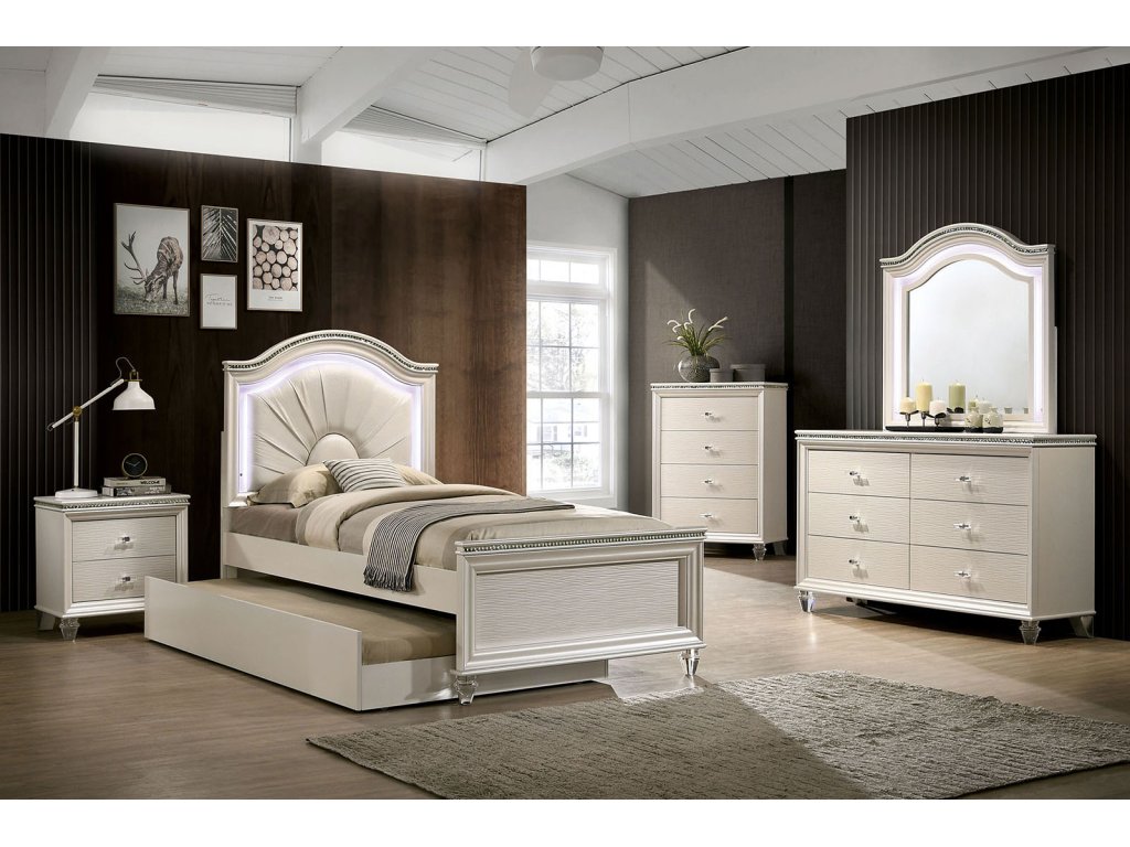 Full Bed, Pearl White - image 1