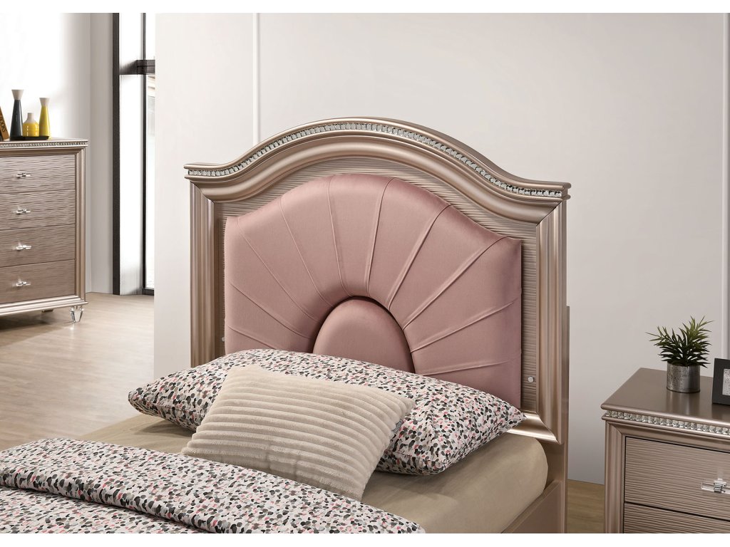 4 Pc. Twin Bedroom Set w/ Trundle - image 2