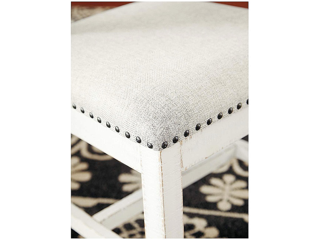 Valebeck Dining Chair - image 2