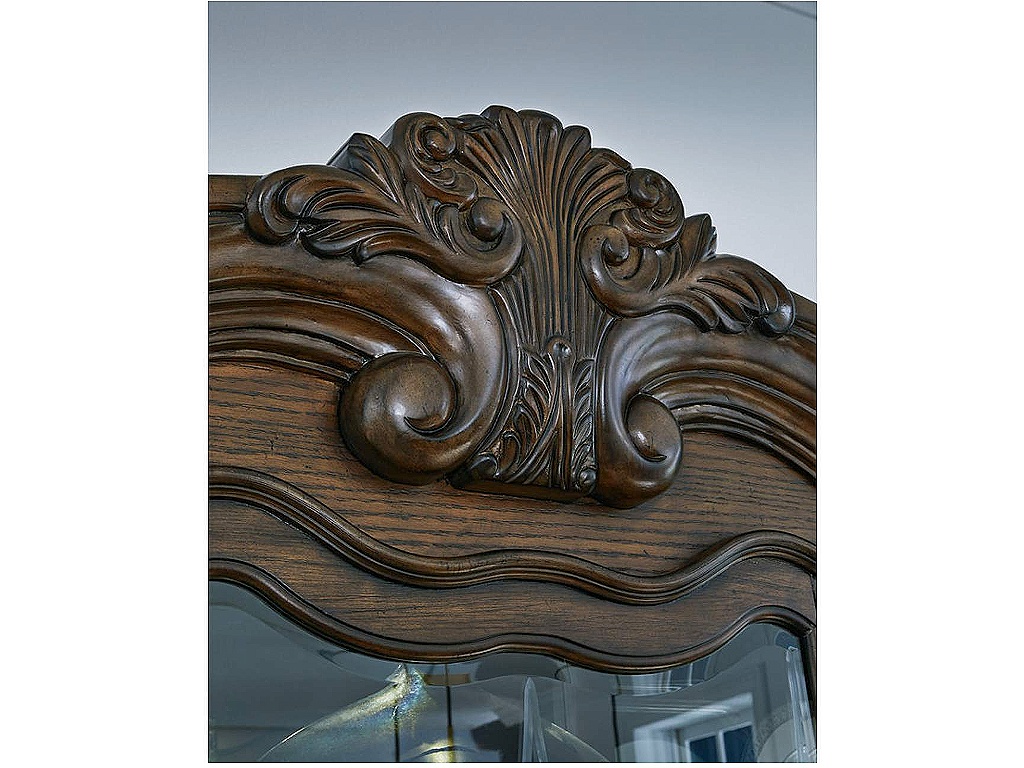 Maylee Dining Buffet and Hutch - image 5