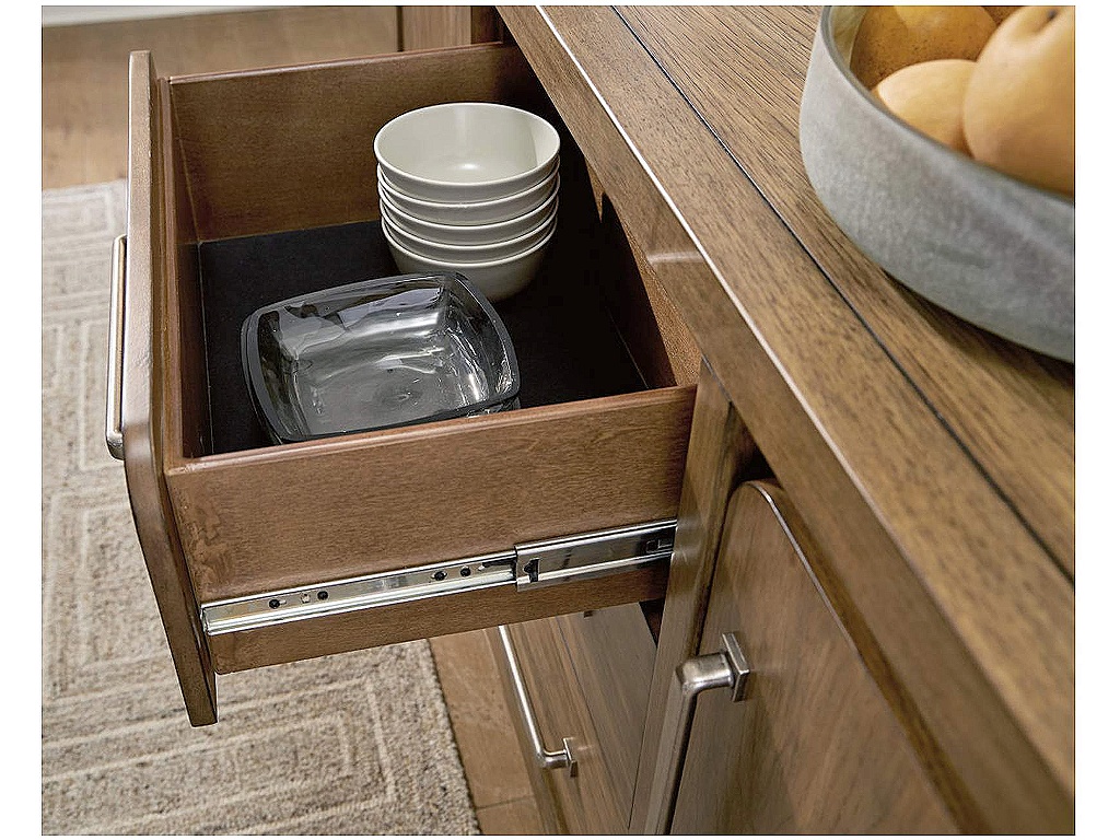 Cabalynn Dining Server - image 6