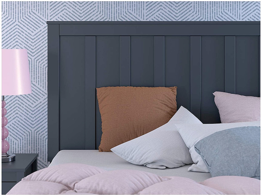 Simmenfort Full Platform Bed - image 8