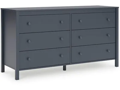 Simmenfort Dresser