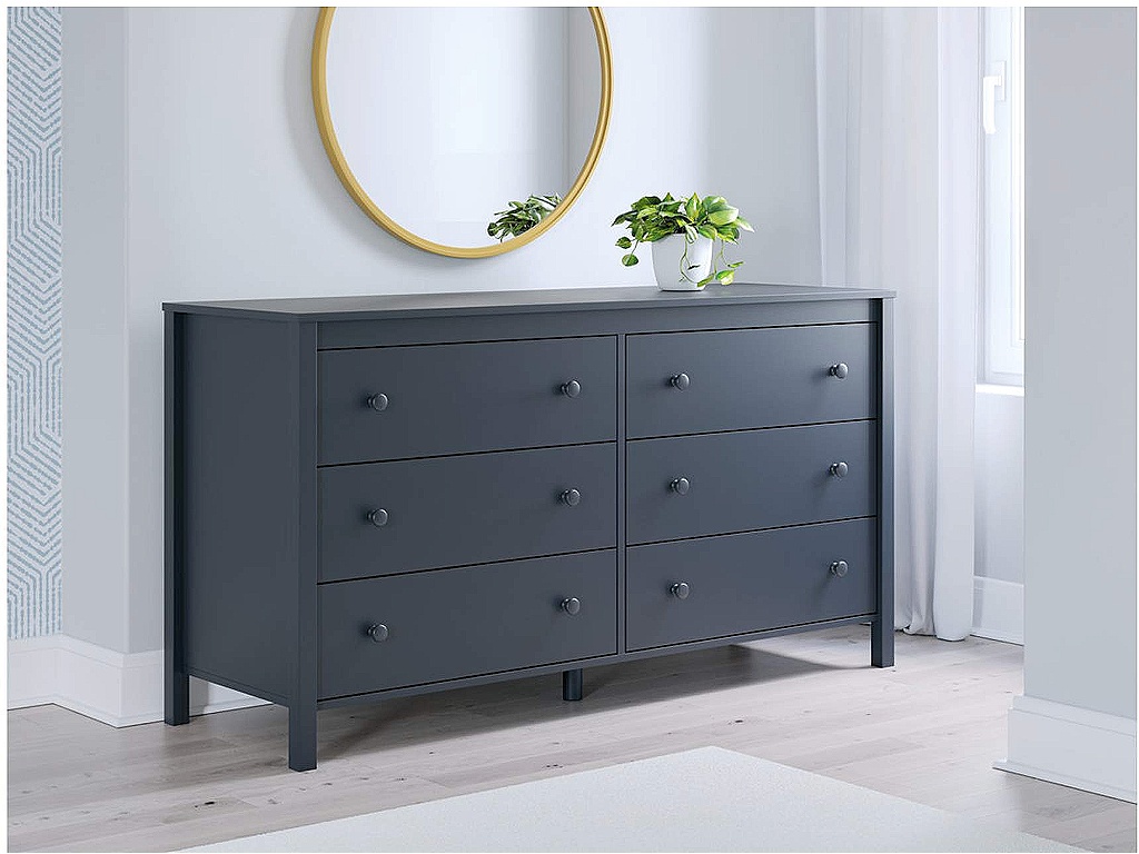 Simmenfort Dresser - image 1