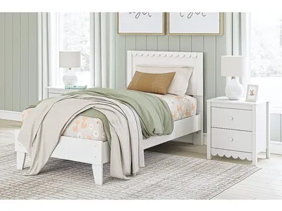 Hallityn Twin Panel Platform Bed - Alternative View