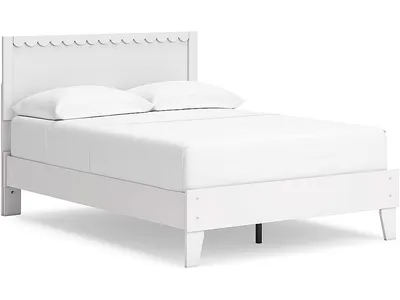 Hallityn Full Panel Platform Bed