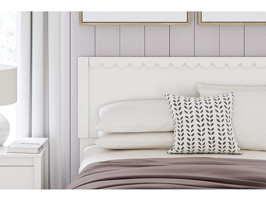 Hallityn Full Panel Platform Bed - image 7