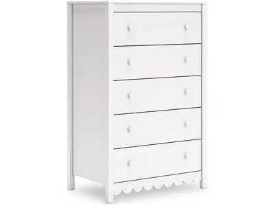 Hallityn Chest of Drawers