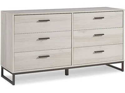 Socalle Queen Panel Platform Bed with Dresser and Nightstand - Alternative View