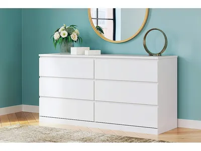 Onita Dresser