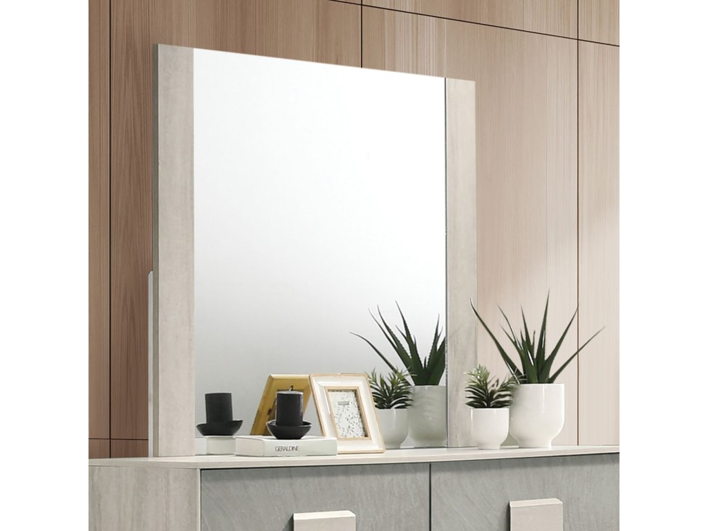 Mirror, White Wash - main image
