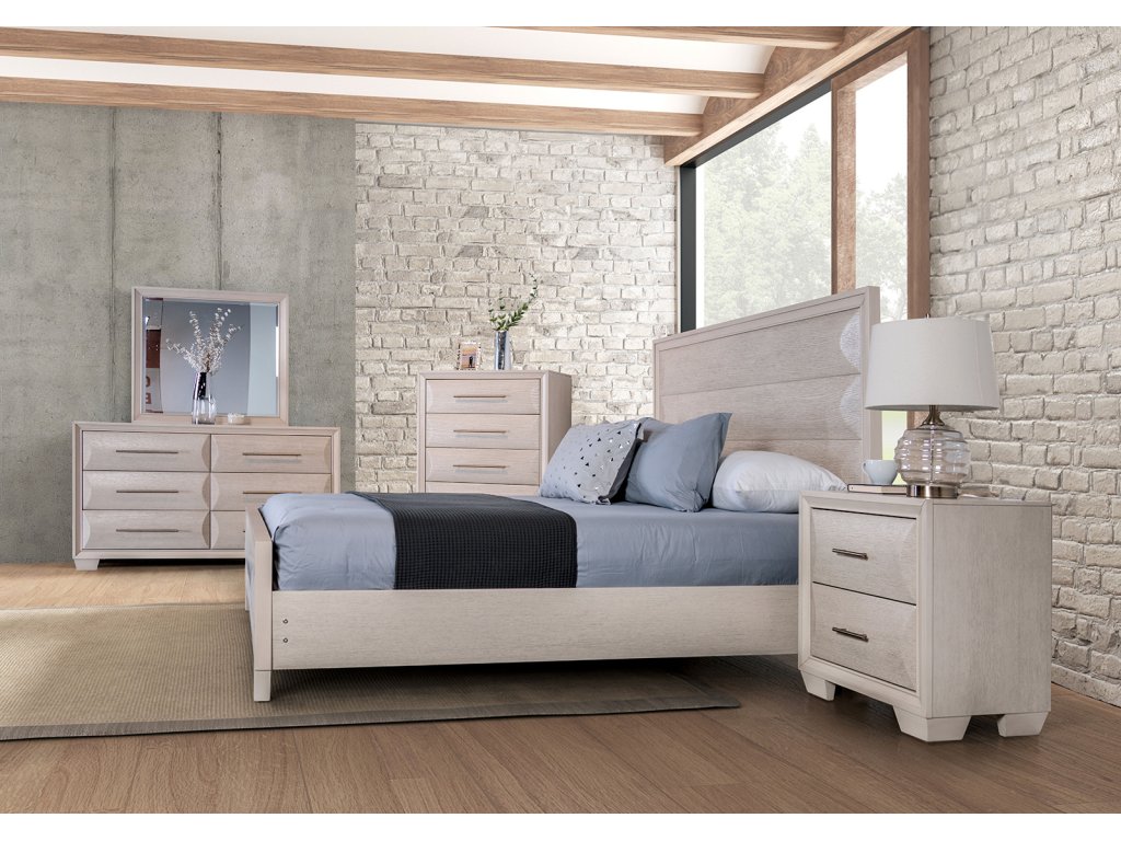 4 Pc. Queen Bedroom Set - image 1