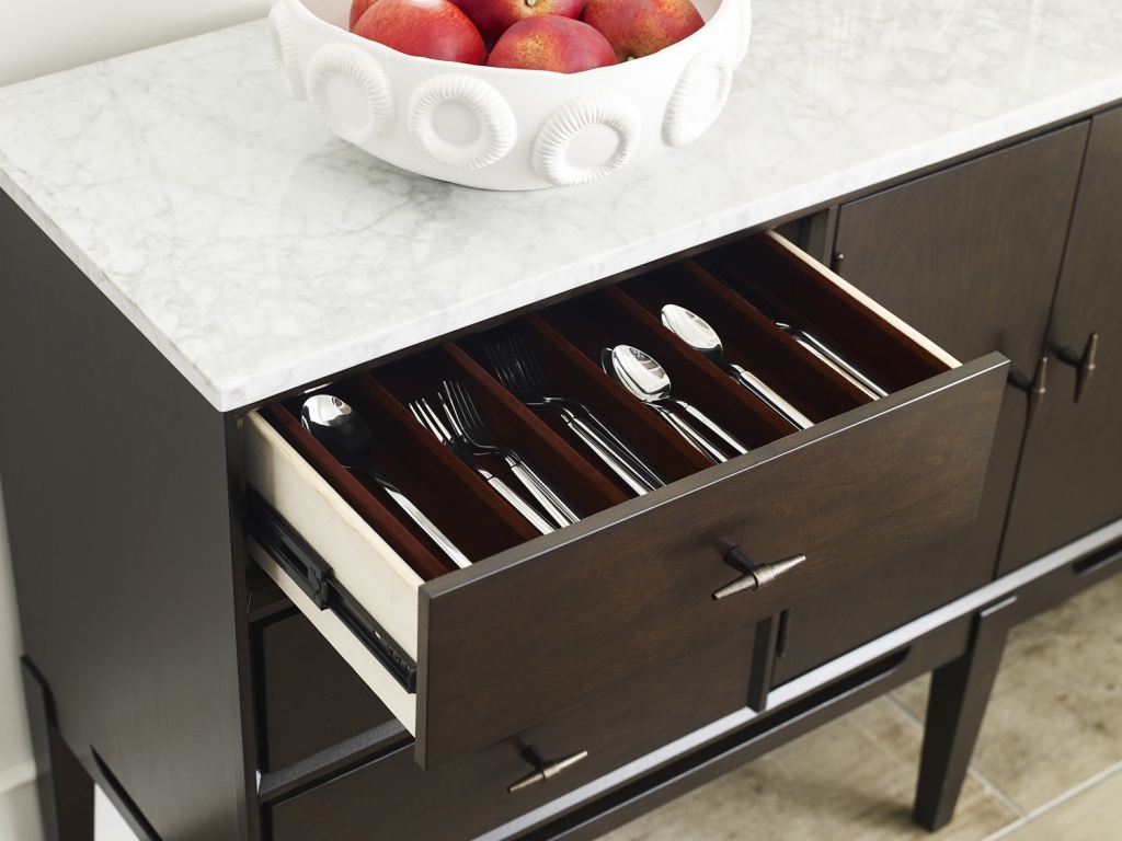 Sideboard - image 2