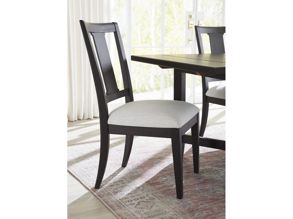 Ext Trestle Dining Table - image 11