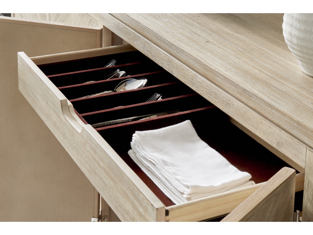 Sideboard - image 9