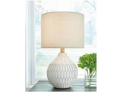 Wardmont Table Lamp (Set of 2)