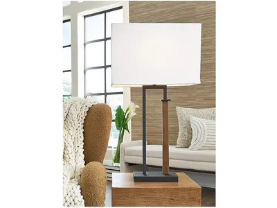 Voslen Table Lamp (Set of 2)