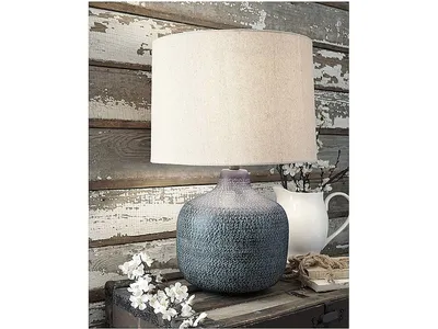Malthace Table Lamp (Set of 2)