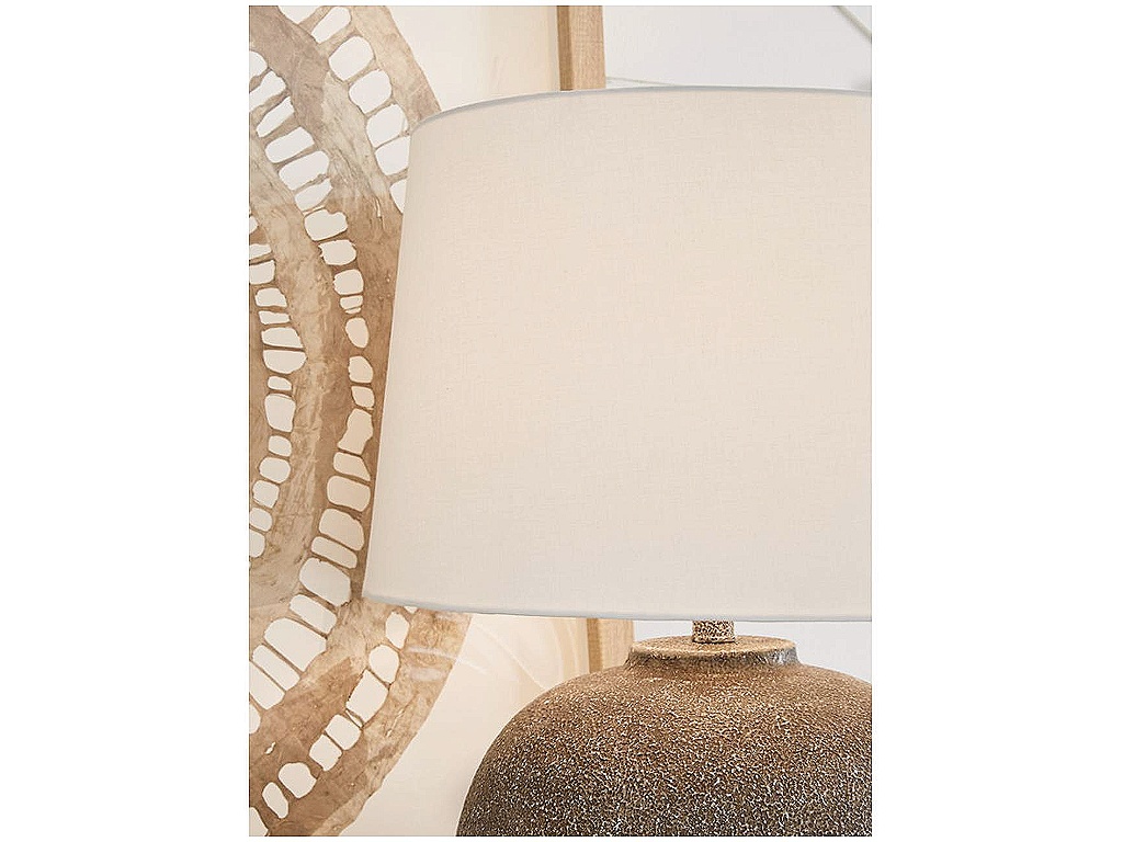 Neavesboro 2-Piece Lamp Set - image 5