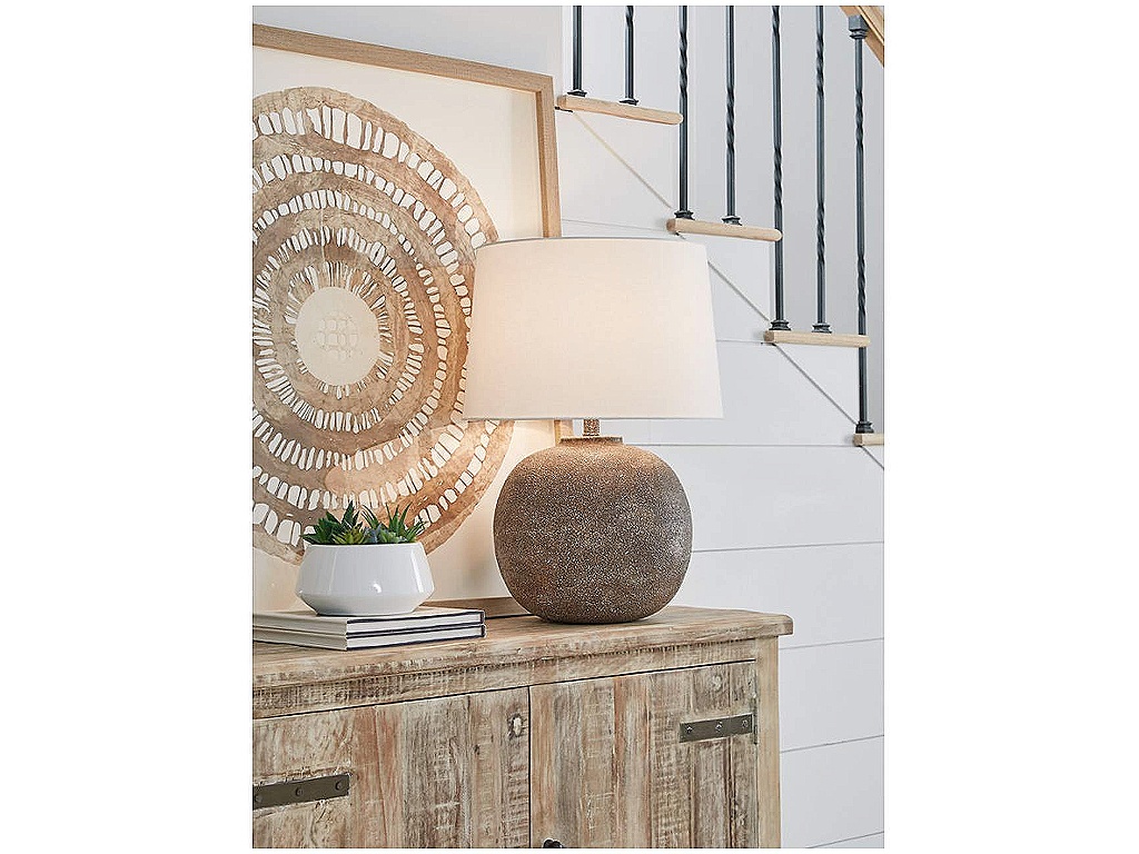 Neavesboro 2-Piece Lamp Set - main image