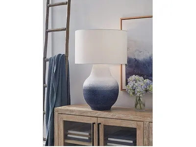 Dashland Table Lamp
