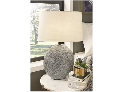 Harif Table Lamp