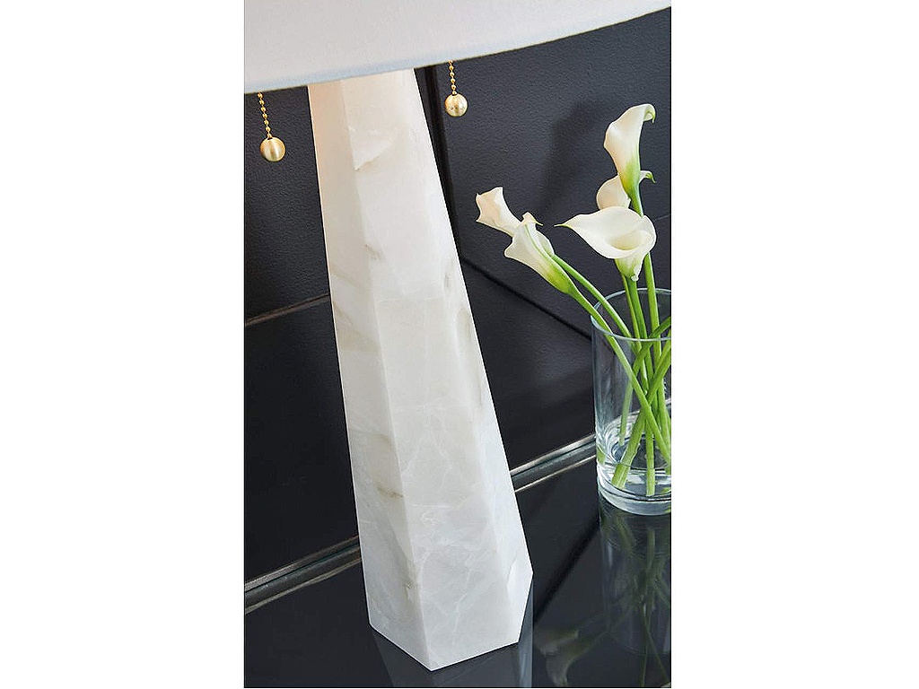 Laurellen Table Lamp - image 3