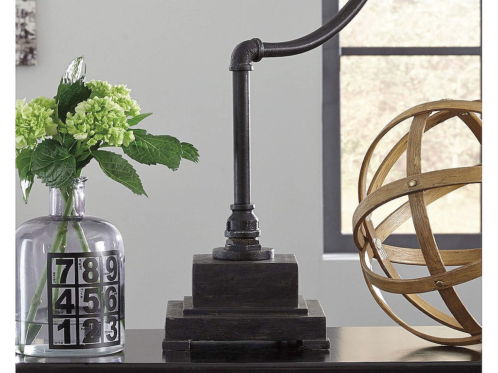 Jae Desk Lamp - image 9