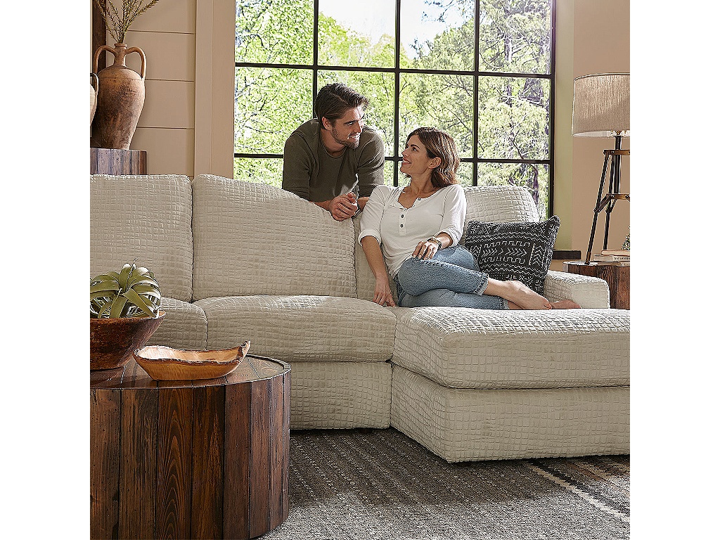 Dovely Chofa - main image