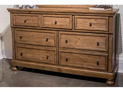 Feddinger Dresser
