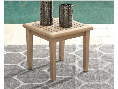 Gerianne End Table