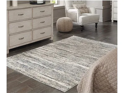 Gizela 5'3" x 7'3" Rug