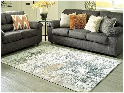 Redlings 7'5" x 9'6" Rug