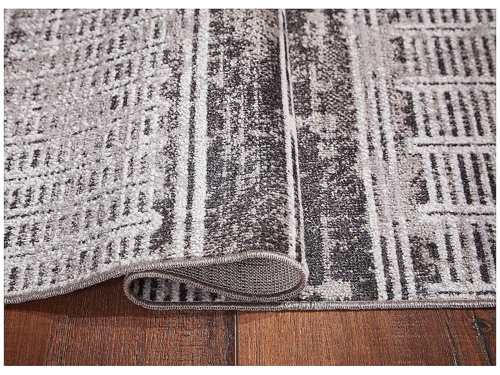 Henchester 5' x 7' Washable Rug - image 3