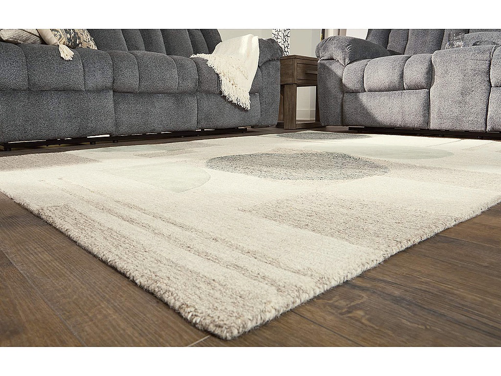 Dallane 5' x 7' Rug - image 2