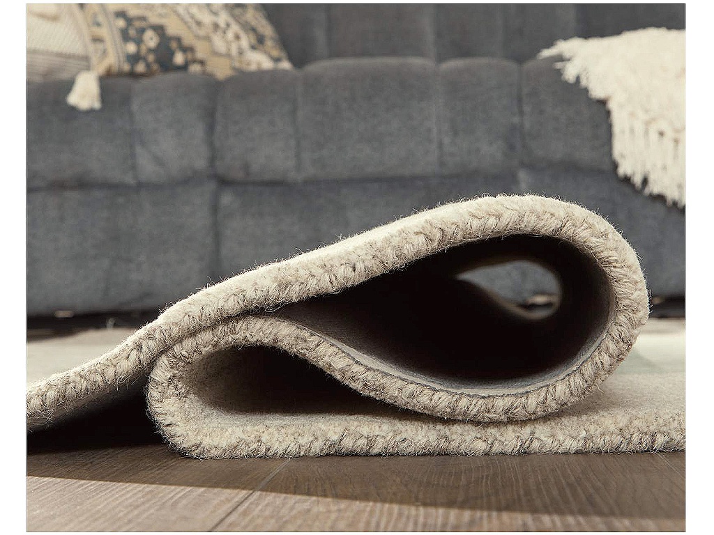 Dallane 5' x 7' Rug - image 3