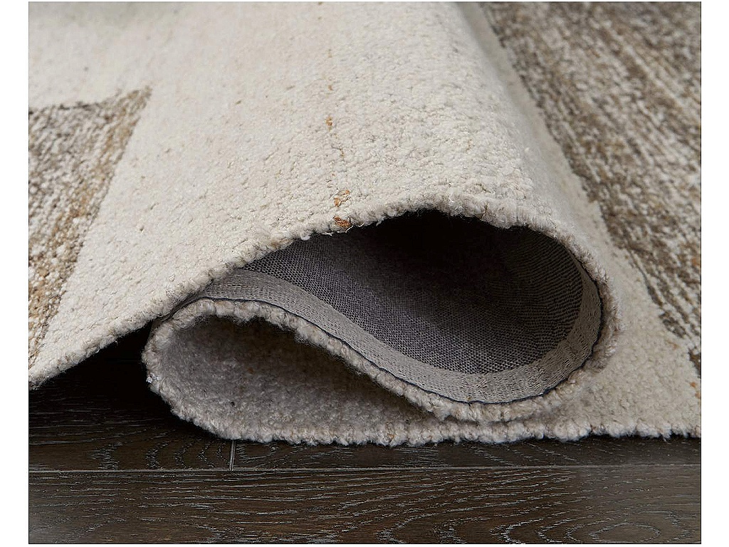 Barus 8' x 10' Rug - image 3