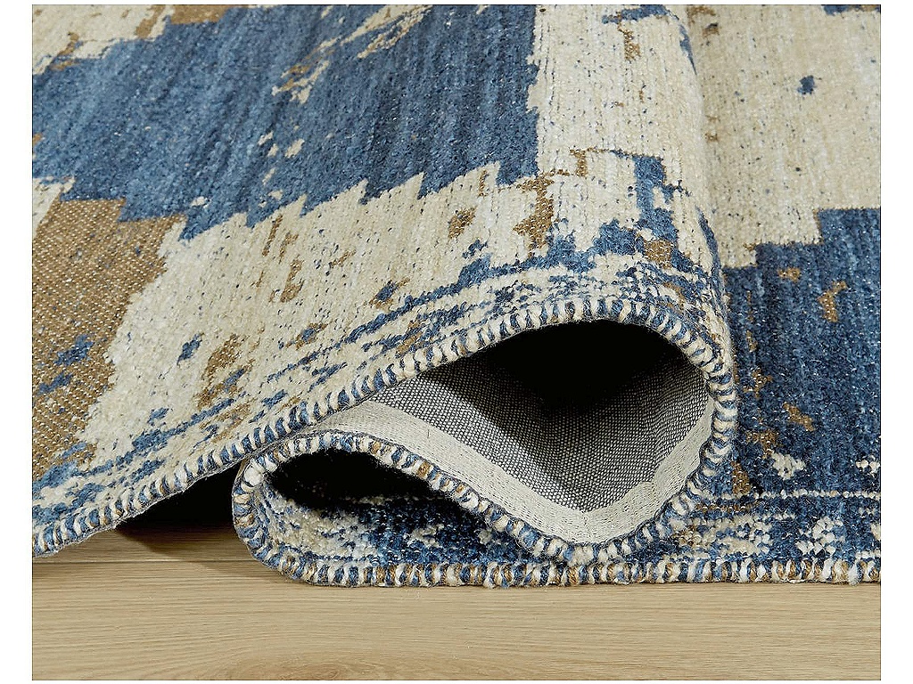Varnler 5' x 7' Rug - image 3