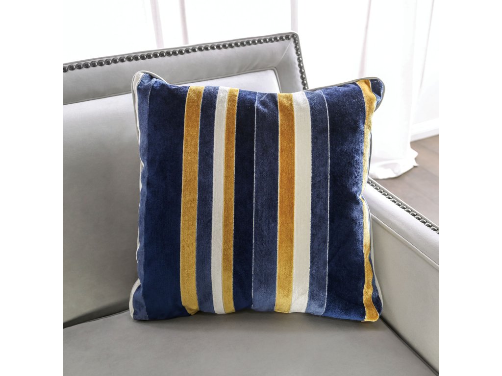 Sofa + Loveseat - image 4