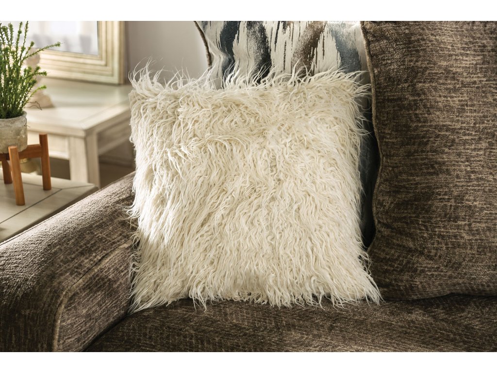Sectional - image 3