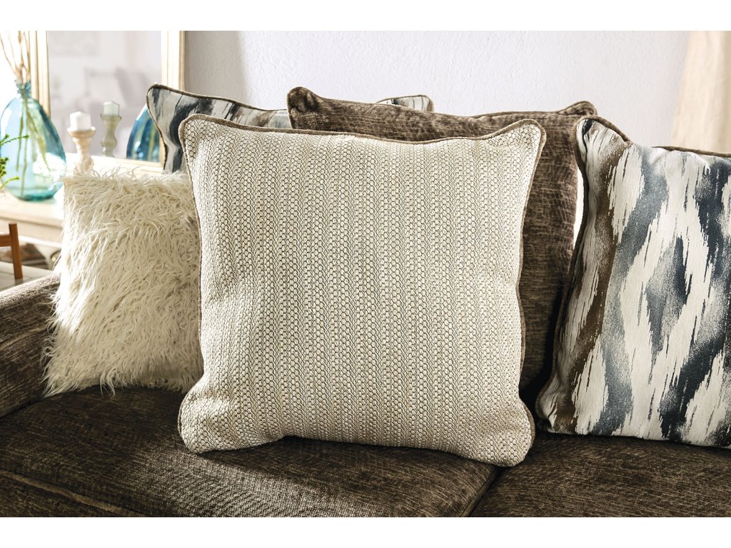 Sectional - image 6