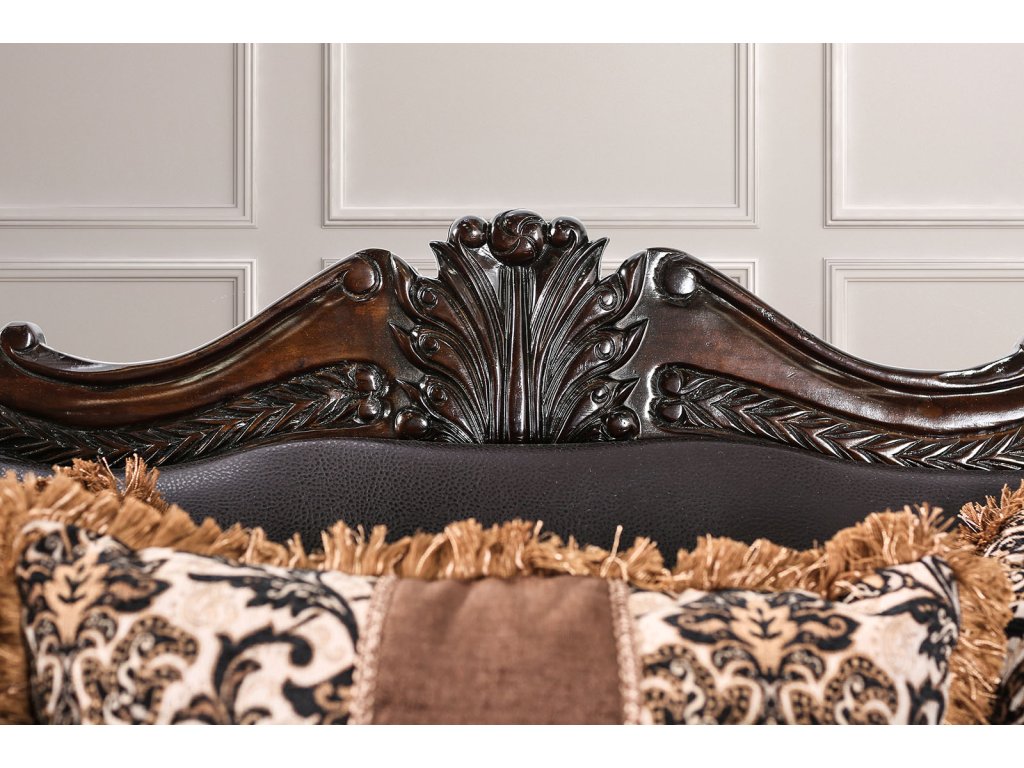 Sofa - image 4