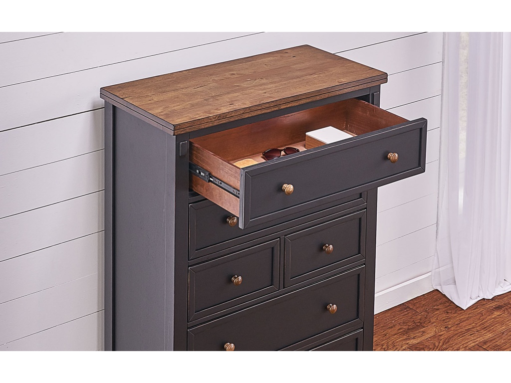 Chest - image 1