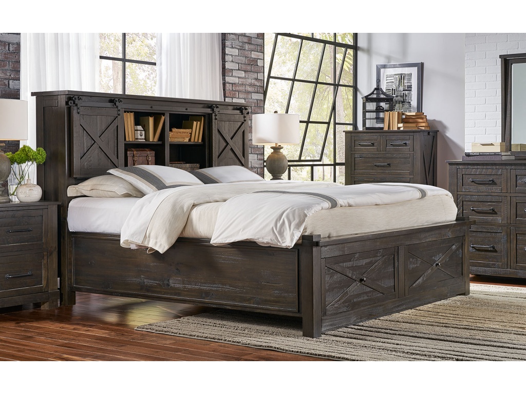 Cal-King Storage Hdbr W/ Storage Footboard - main image