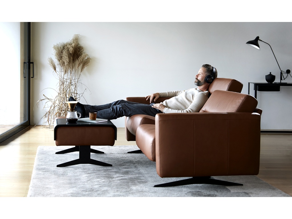 Ekornes Stella Sofa - main image