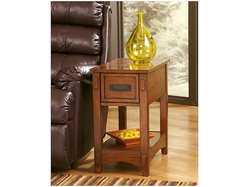 Breegin Chairside End Table - image 8