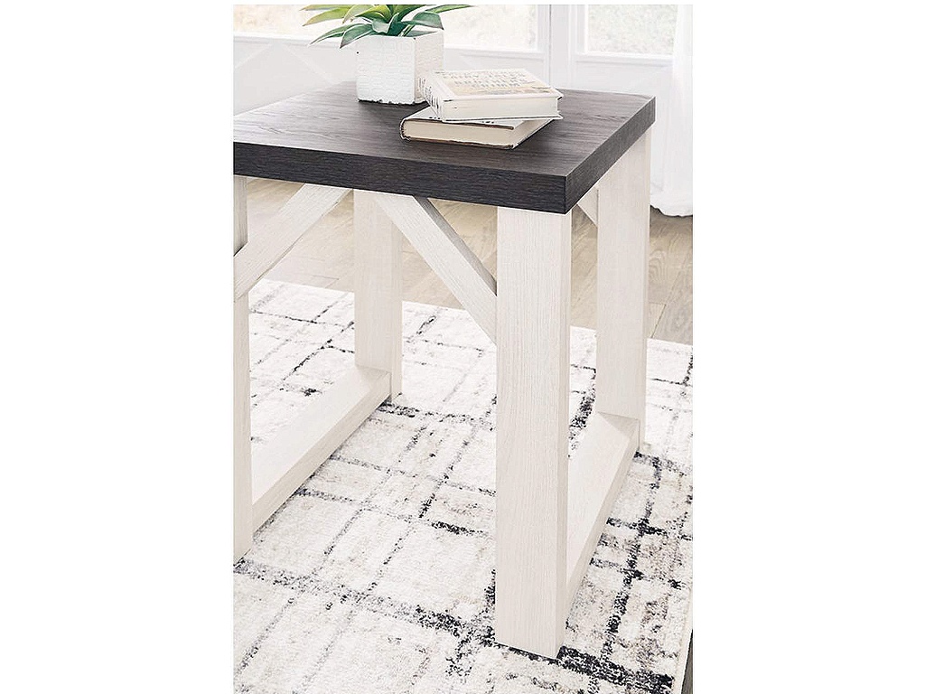 Dorrinson Table (Set of 3) - image 4