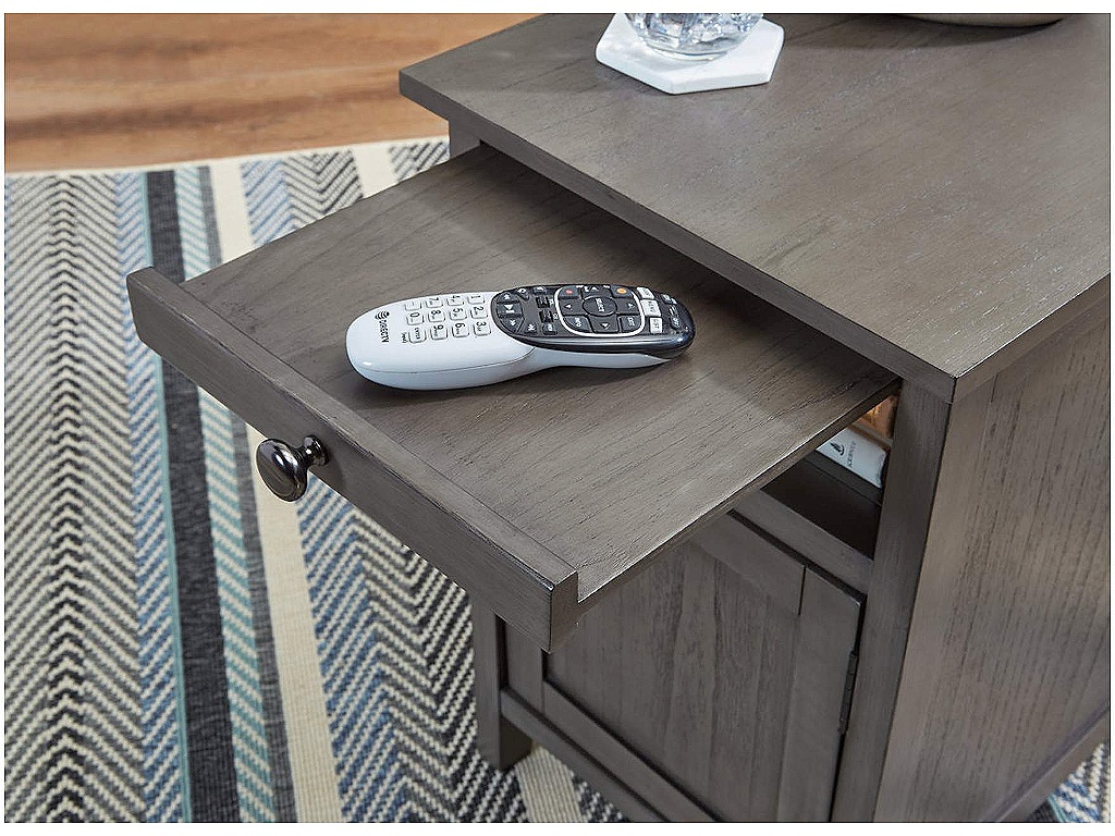 Treytown Chairside End Table - image 7