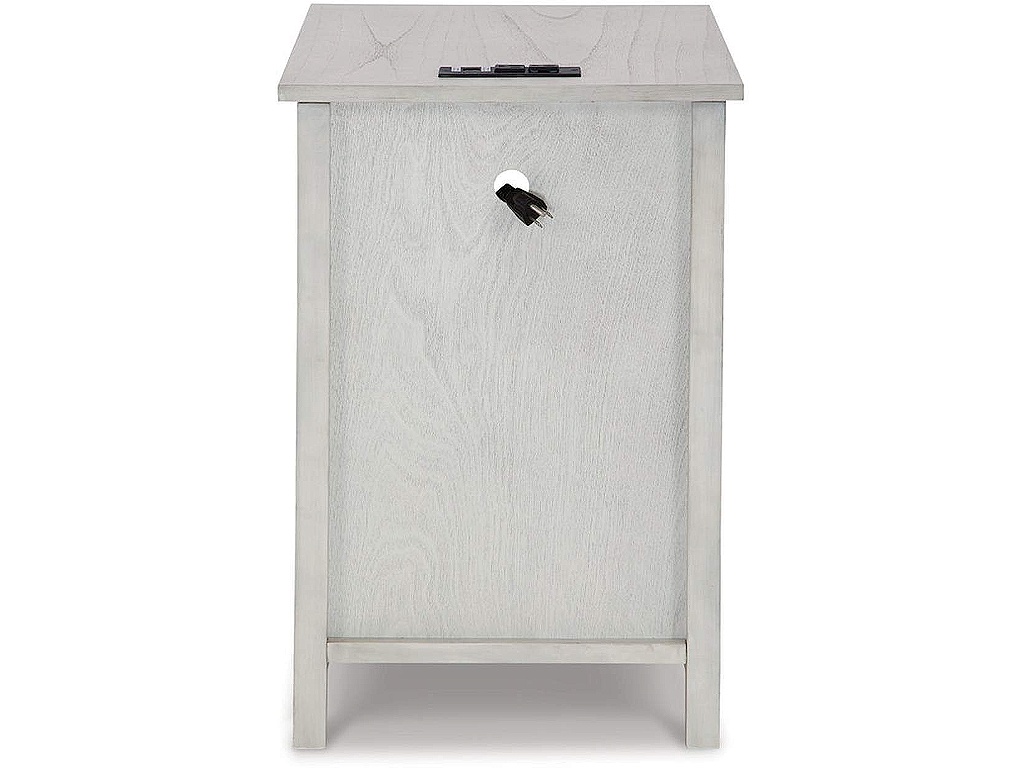 Treytown Chairside End Table - image 5