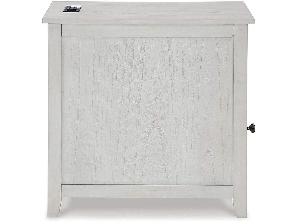 Treytown Chairside End Table - image 4